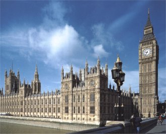 Budova londnskho parlamentu